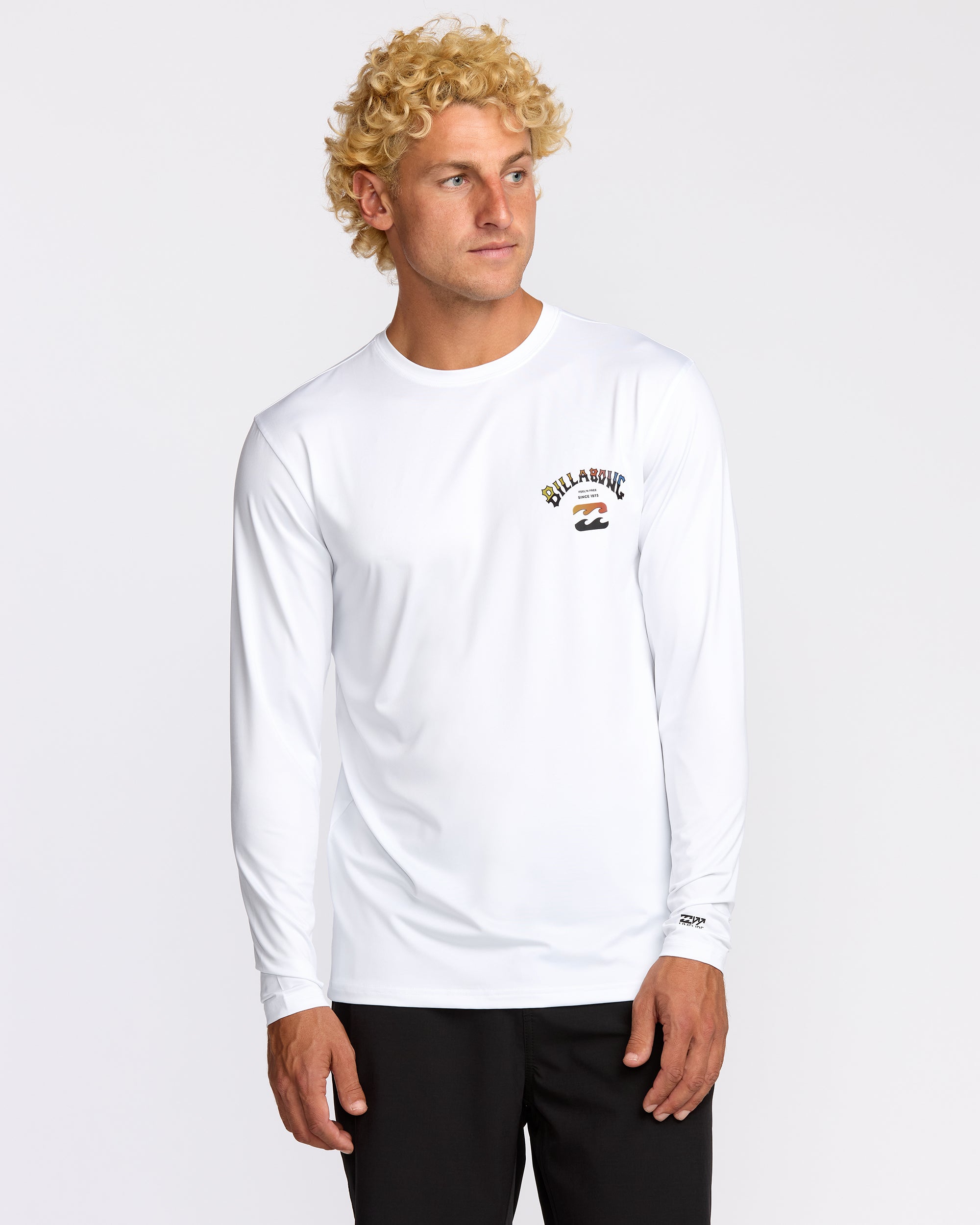 Arch Fade Loose Fit Long Sleeve Surf T-Shirt - White