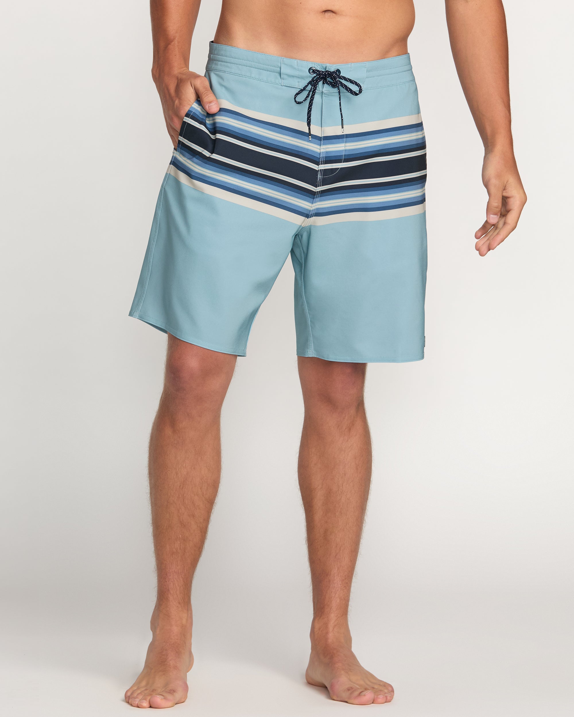Spinner Lo Tide Boardshorts - Washed Blue