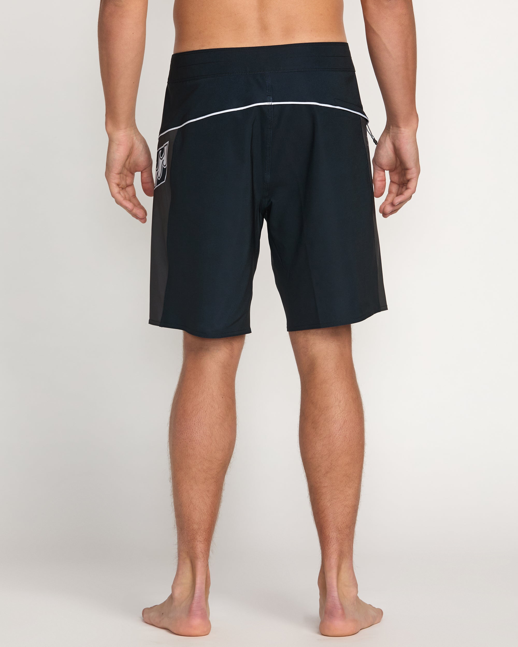 Straddie Pro Performance 20 Boardshorts - Stealth - Image 2