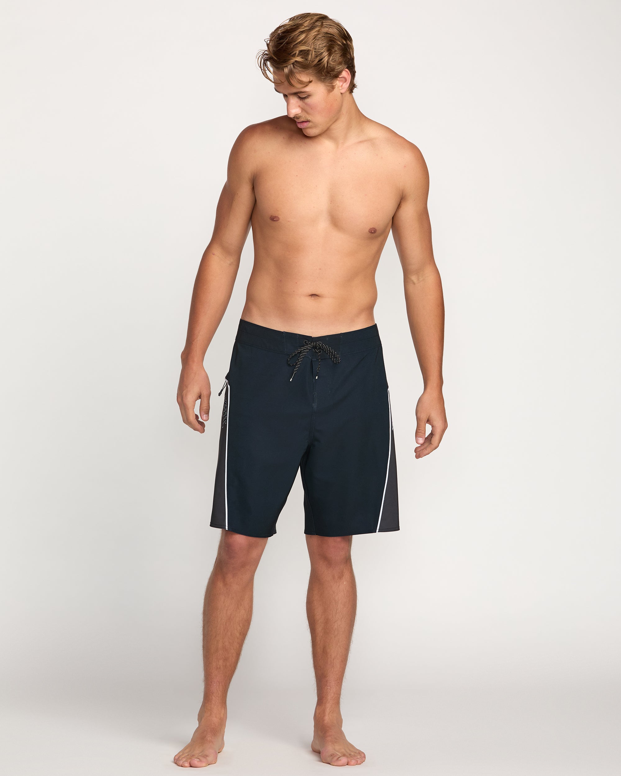 Straddie Pro Performance 20 Boardshorts - Stealth - Image 6