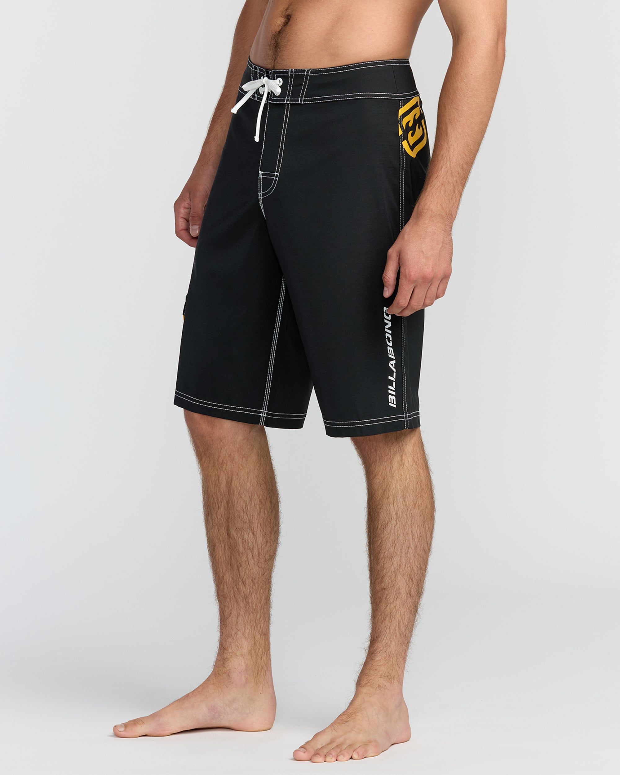 Bracket Pro 21 Boardshorts - Black - Image 4