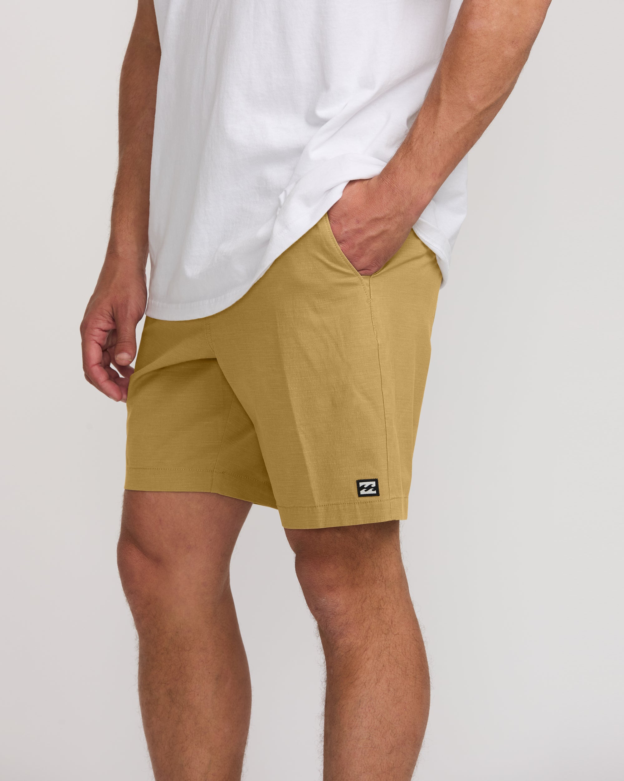 Crossfire Wave Wash Submersible 18 Hybrid Shorts - Khaki - Image 7
