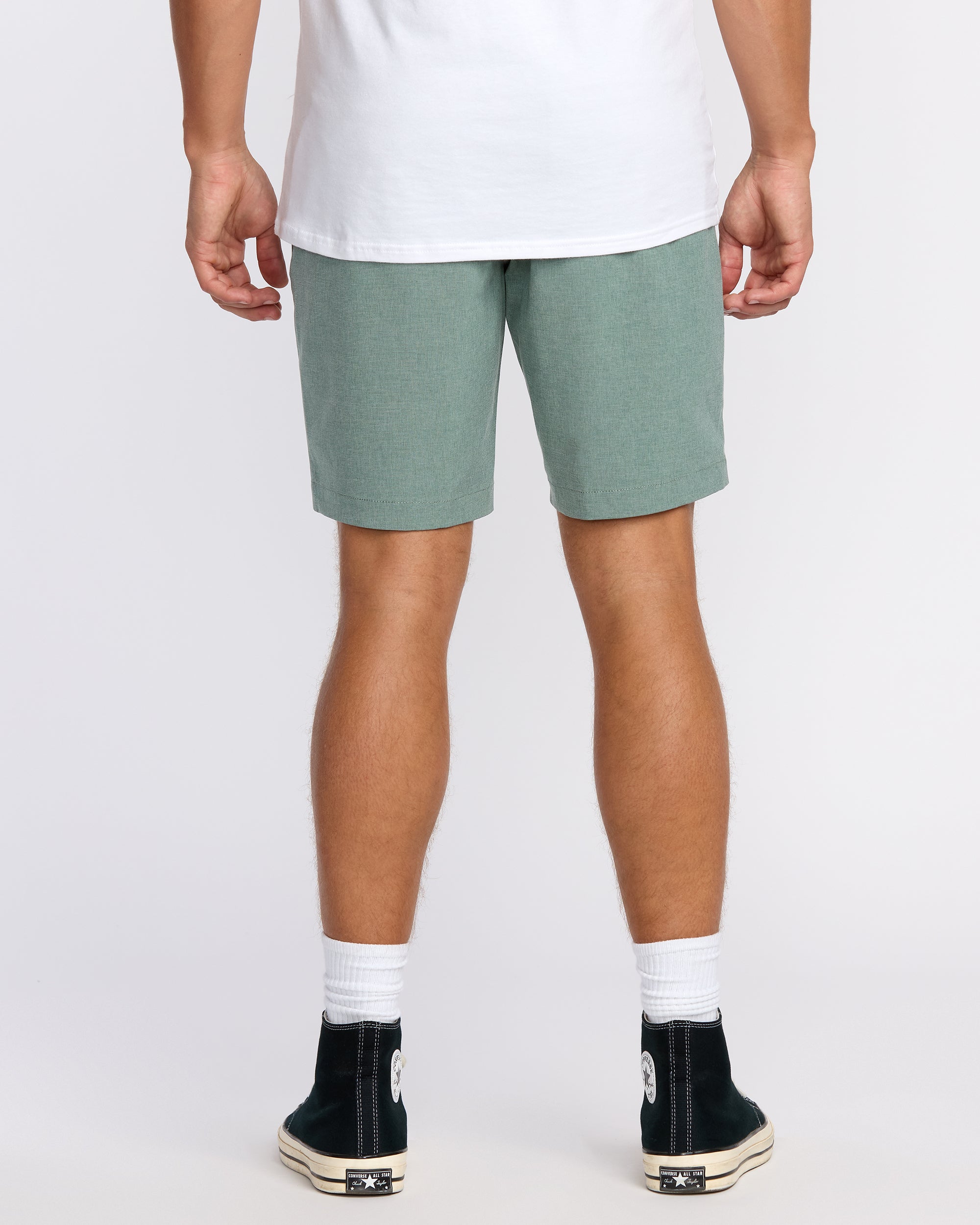 Crossfire Submersible 19 Hybrid Shorts - Green Ash - Image 4