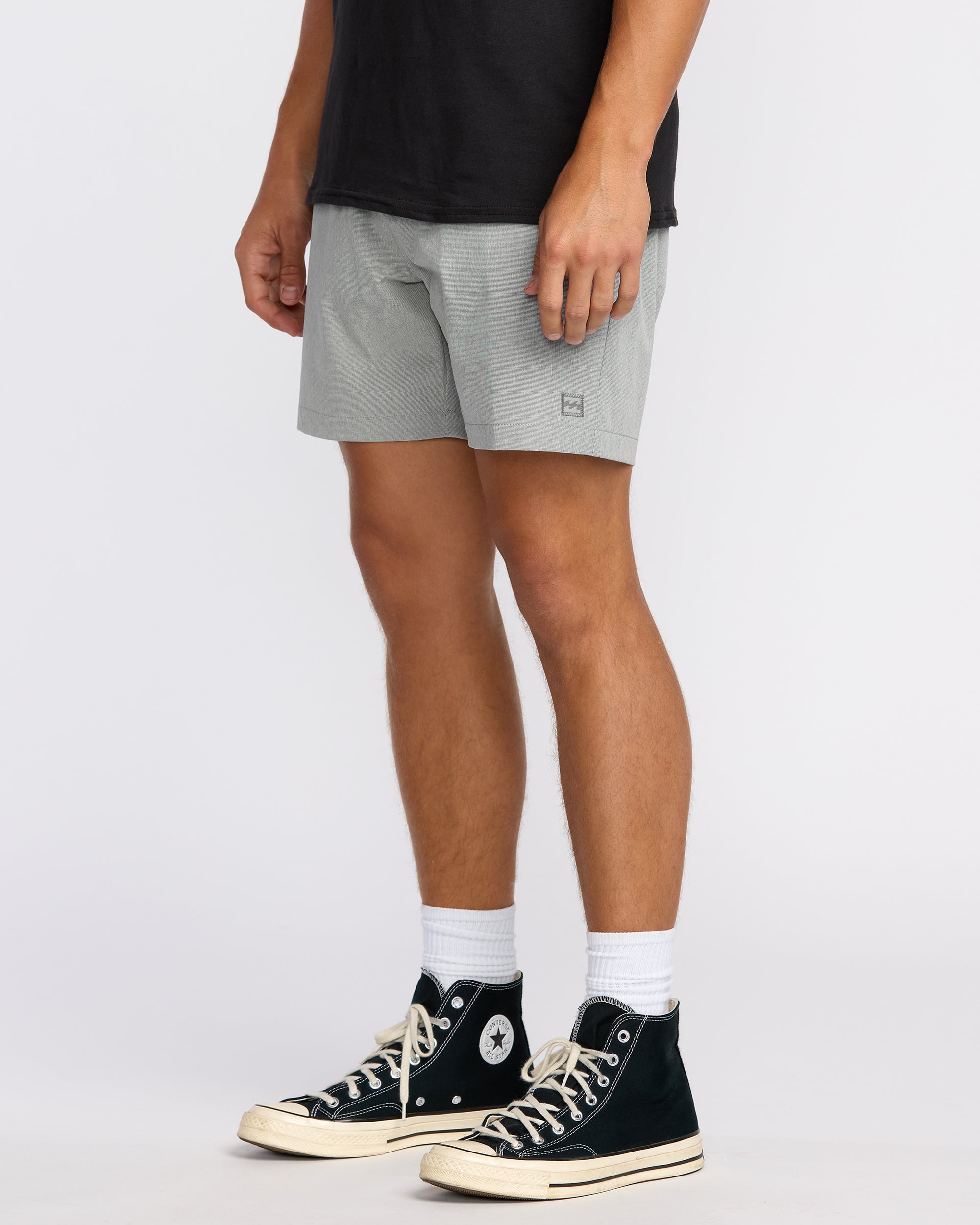 Crossfire Submersible 17 Hybrid Shorts - Green Ash - Image 3