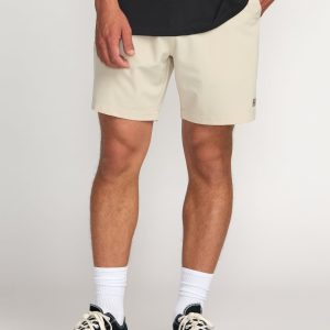 Crossfire Submersible 17 Hybrid Shorts - Sand