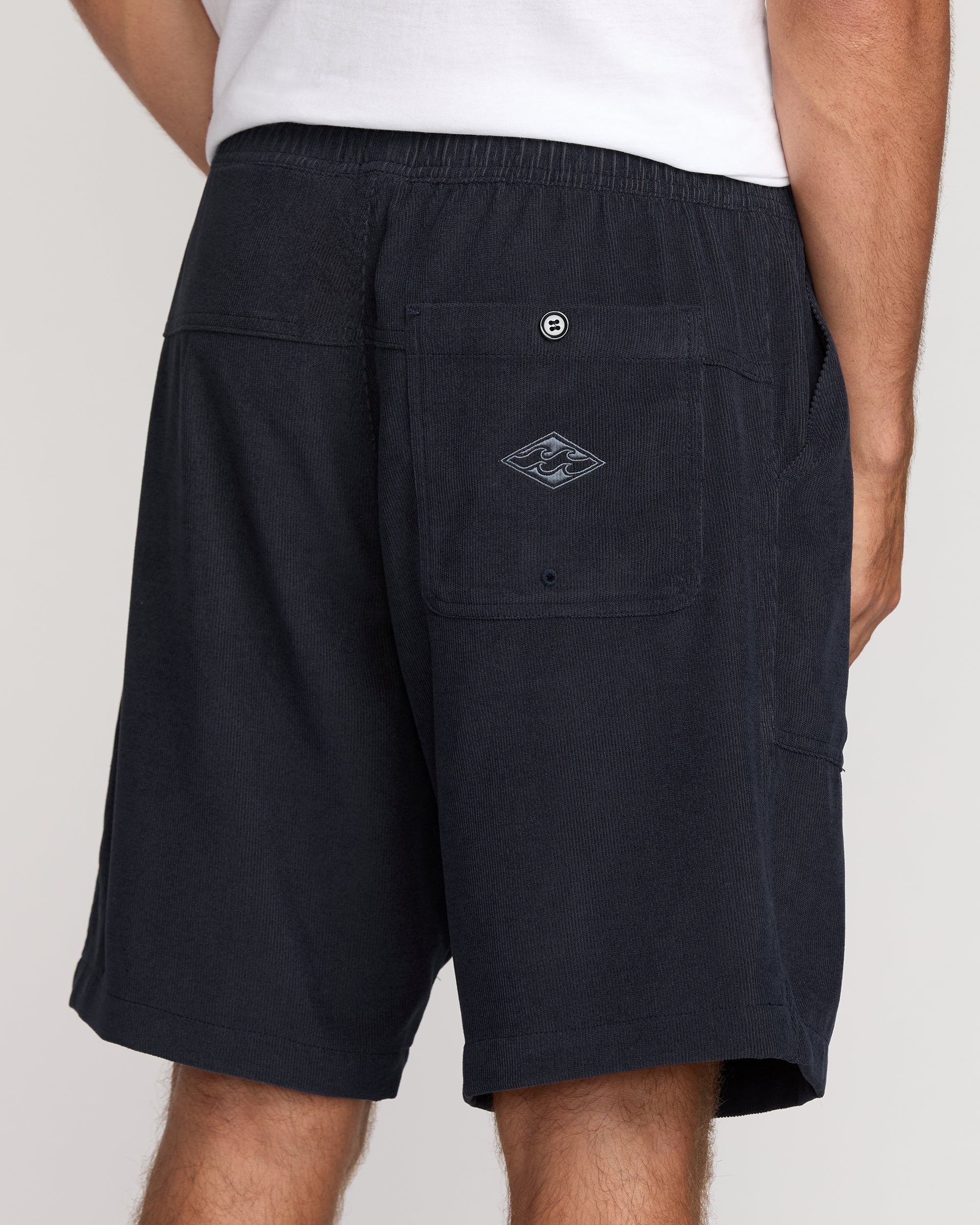 De La Cruz Submersible Hybrid Shorts - Dark Navy - Image 8