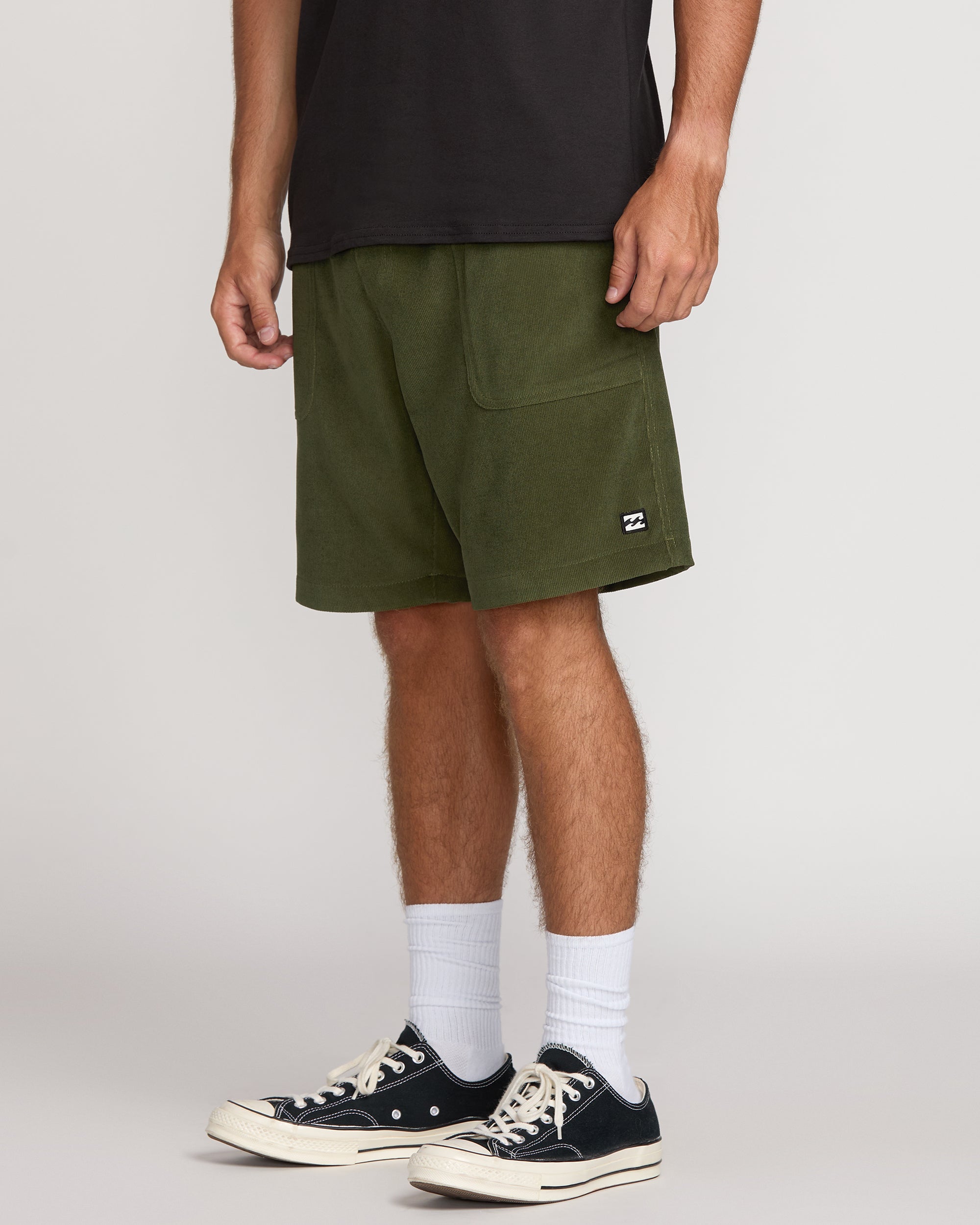De La Cruz Submersible Hybrid Shorts - Olive - Image 6