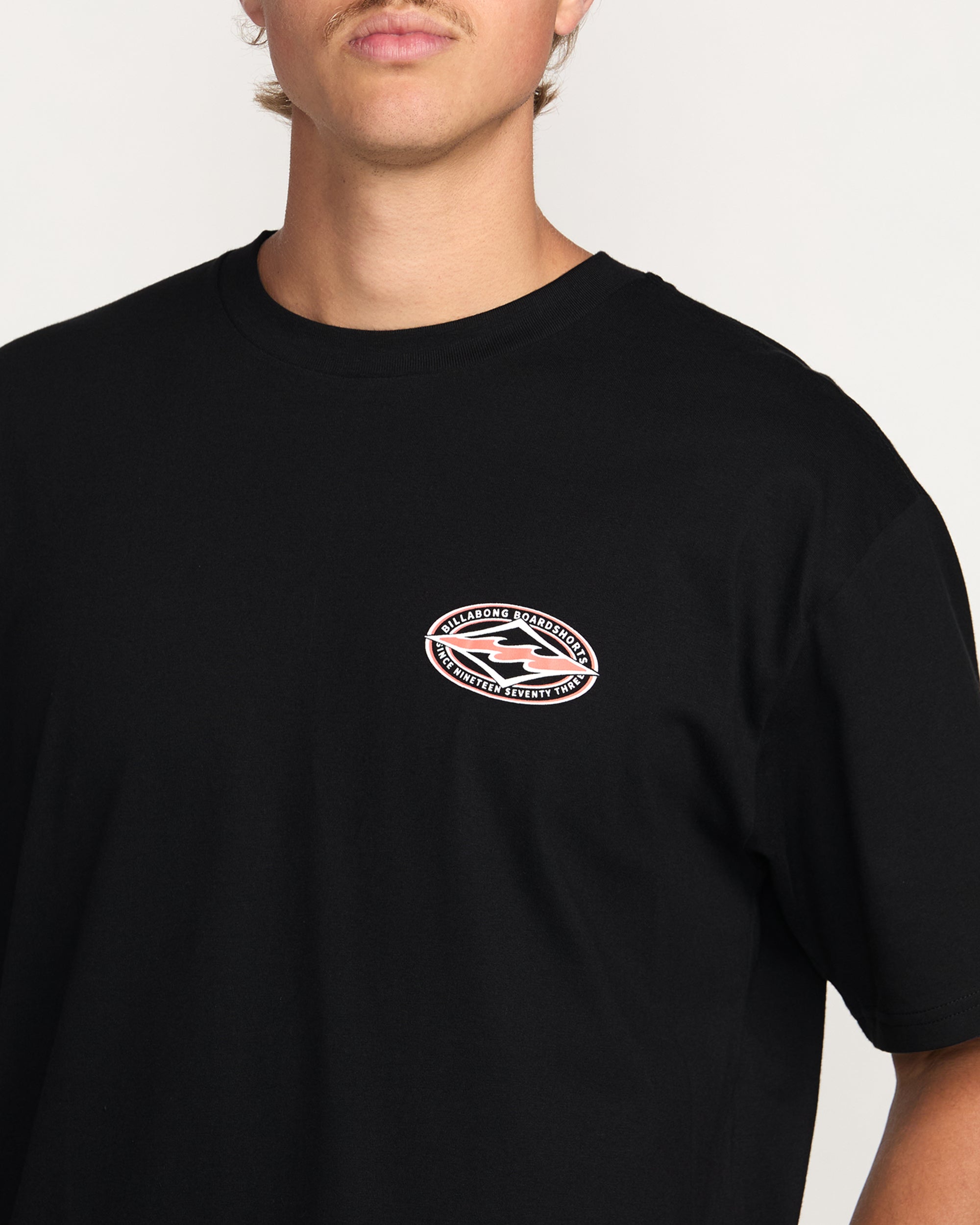 Diamond Vision Regular Tee - Black - Image 7