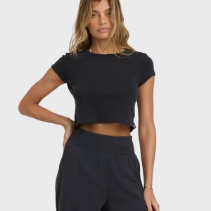 Daily Short Sleeve Tee - Black Sands