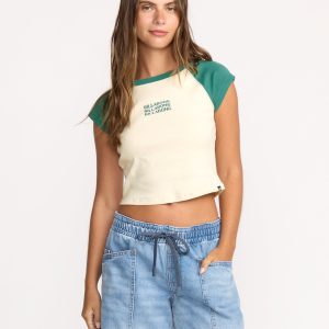Beach Club Babe Short Sleeve T-Shirt - Evergreen