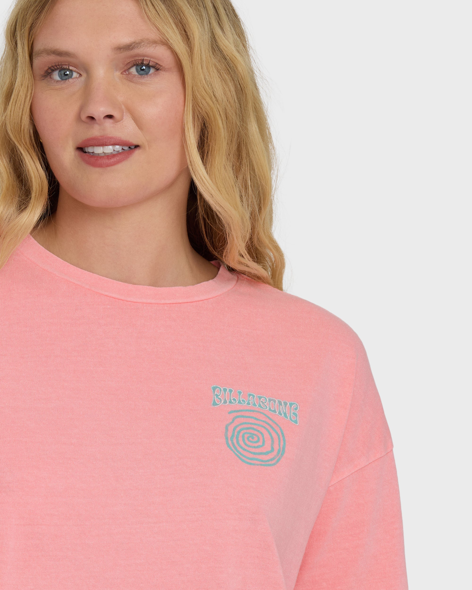 Newest Tour Short Sleeve T-Shirt - Flamingo - Image 4