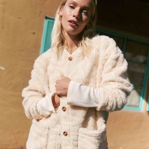 Fireside Cozy Buttoned Fleece Jacket - White Cap