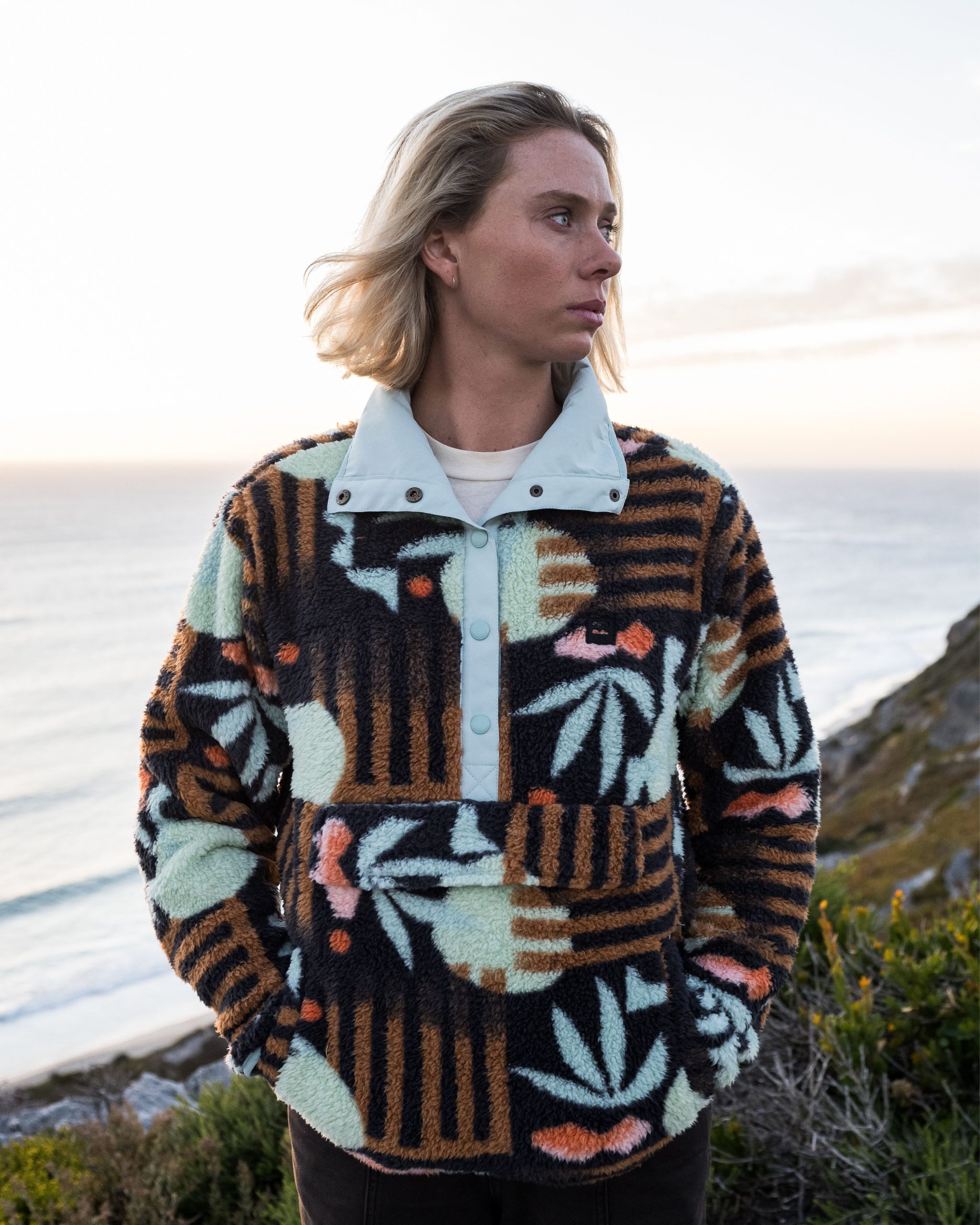 Switchback Mock Neck Fleece - Black Multi